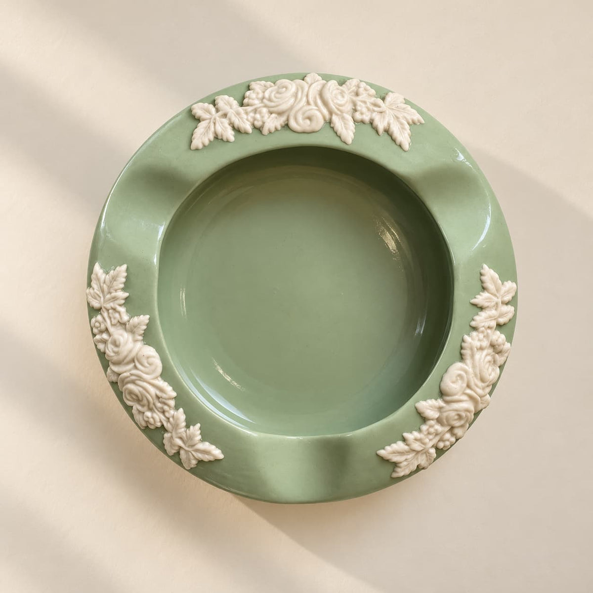Lucky Find: Vintage Relief Ashtray, Jasperware-Style
