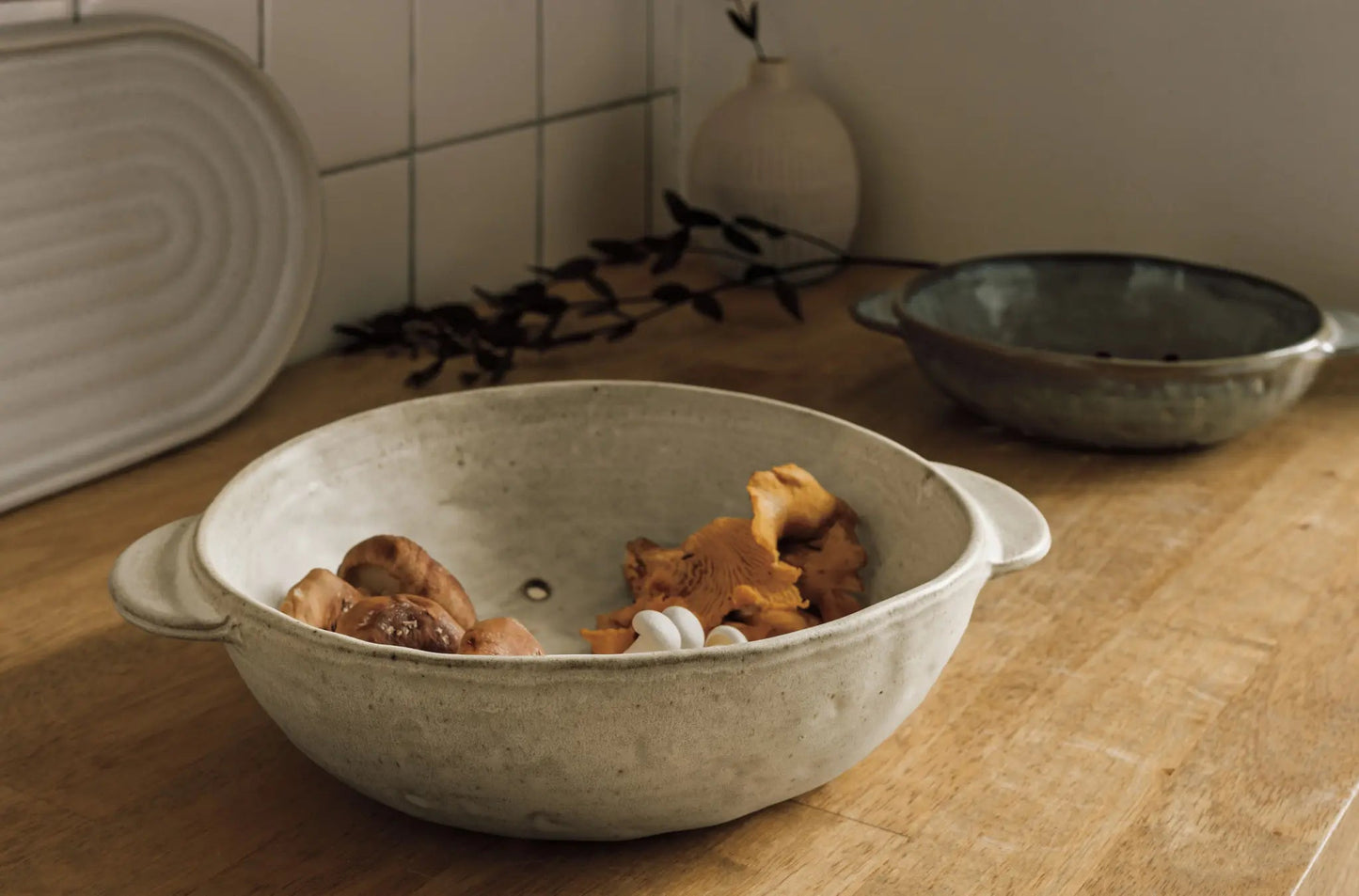 Ivory Ceramic Colander Bowl – Large - Petite Thuet & Co.
